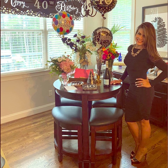 Please feel free to make me an offer - Picture 1 of 4